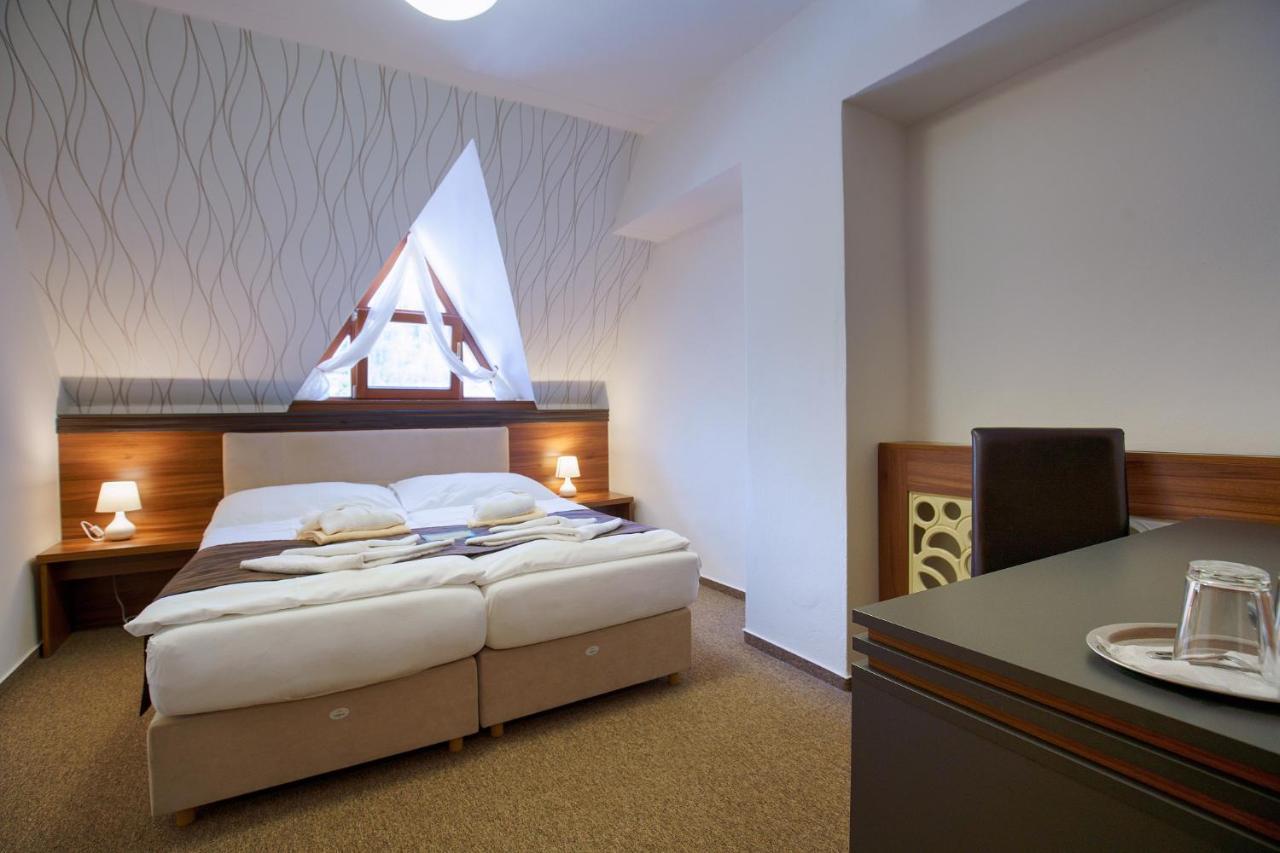 Hotel Termal Vyhne Zewnętrze zdjęcie